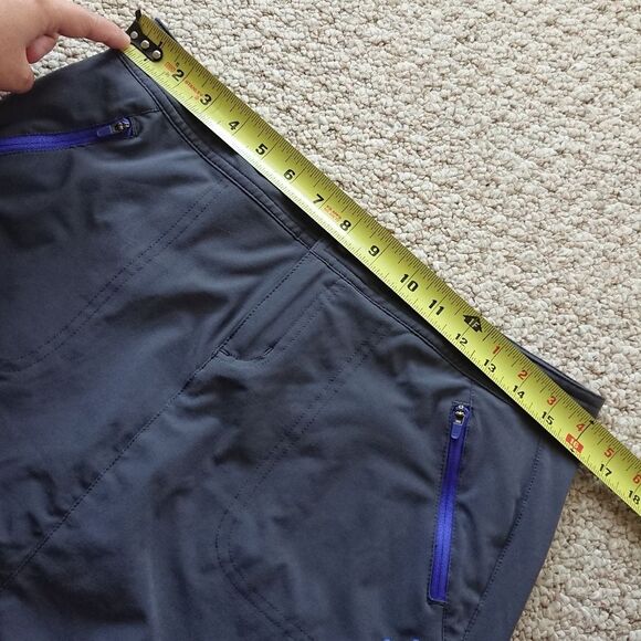 Title Nine Rogue Skort in gray (MINERAL) size 4 - Picture 12 of 12